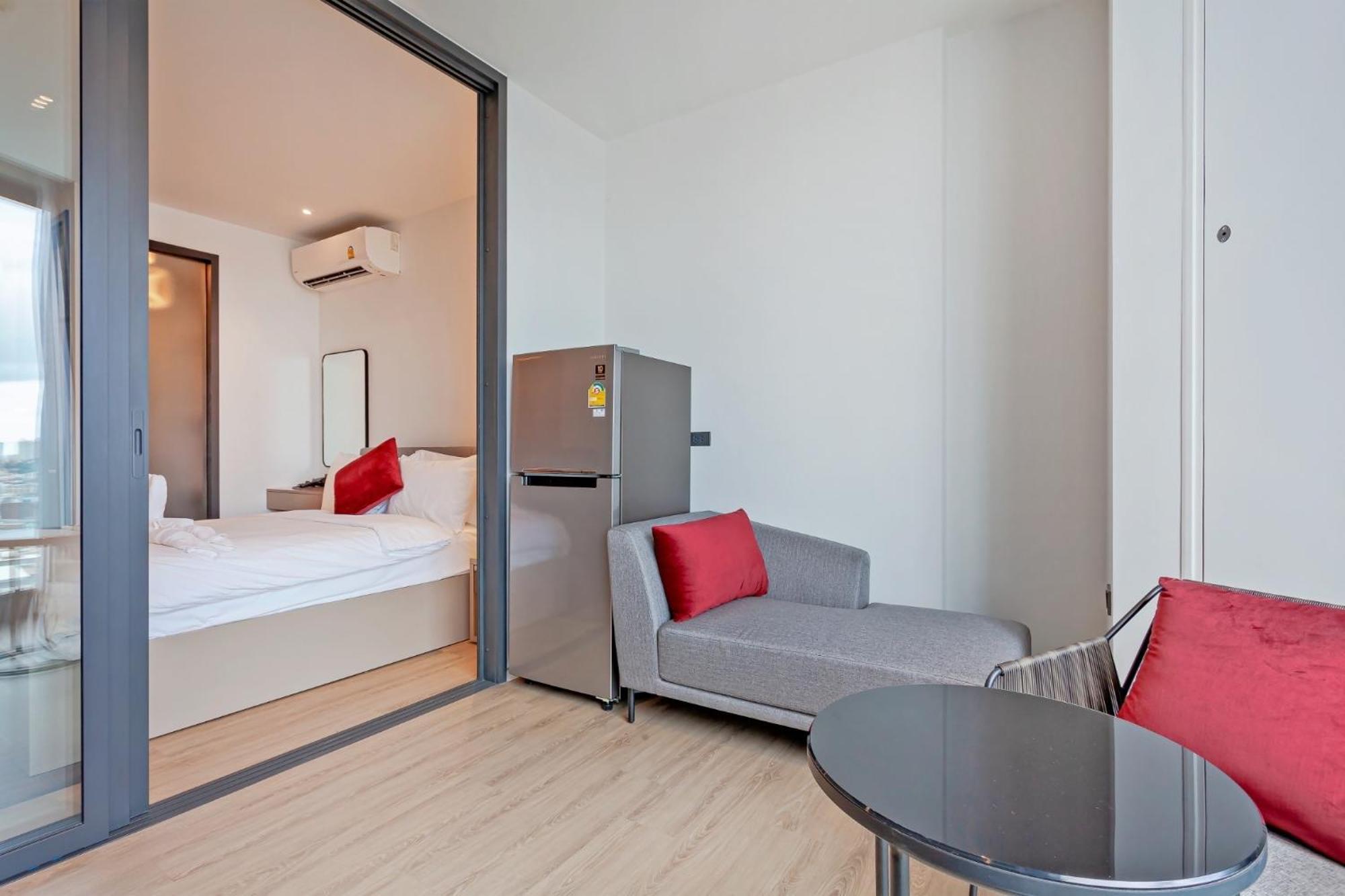 Edge Sea View High Floor 23,26 Pattaya